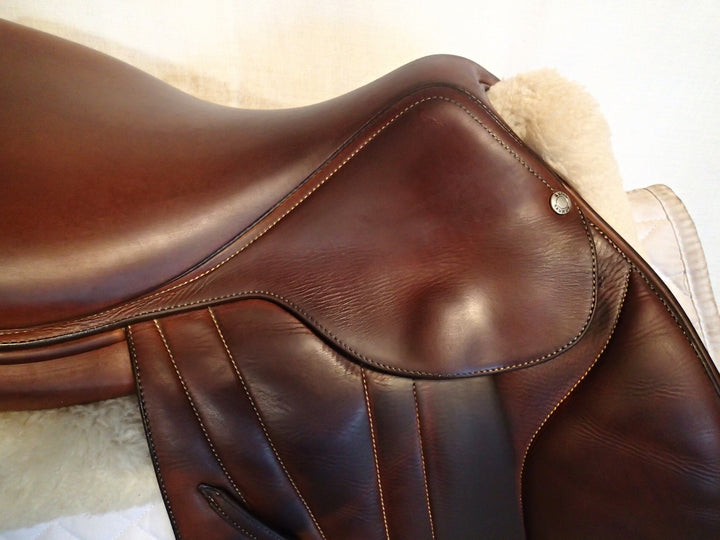 18" Butet Premium Saddle - Full Calfskin - 2015 - P Seat - 2 Flaps - 4.25" dot to dot