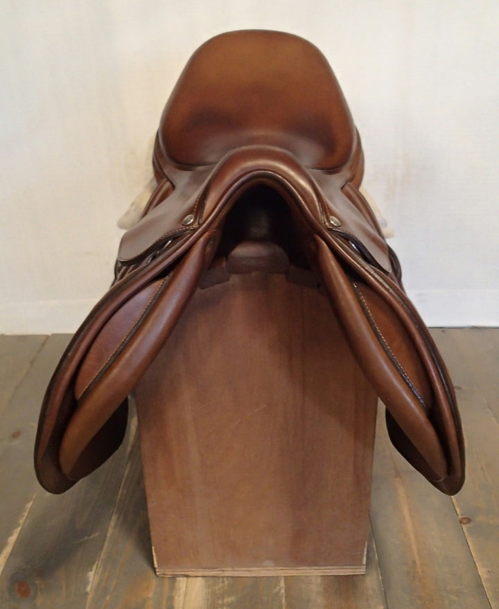 17" Butet Premium Saddle - Full Calfskin - 2014 - L Seat - 0.5 Flaps - 4.25" dot to dot