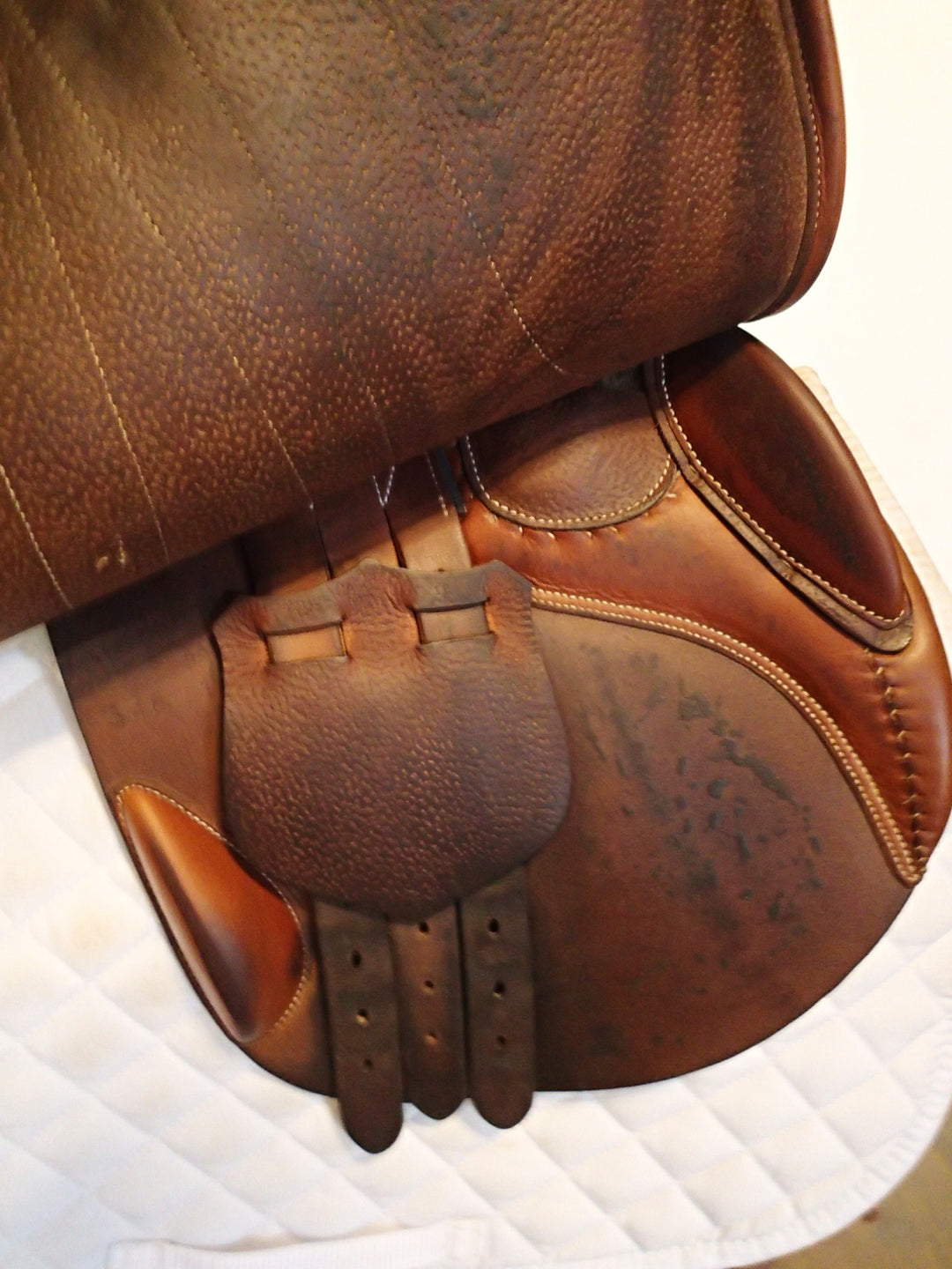 17" Butet Premium Saddle - Full Calfskin - 2014 - L Seat - 0.5 Flaps - 4.25" dot to dot