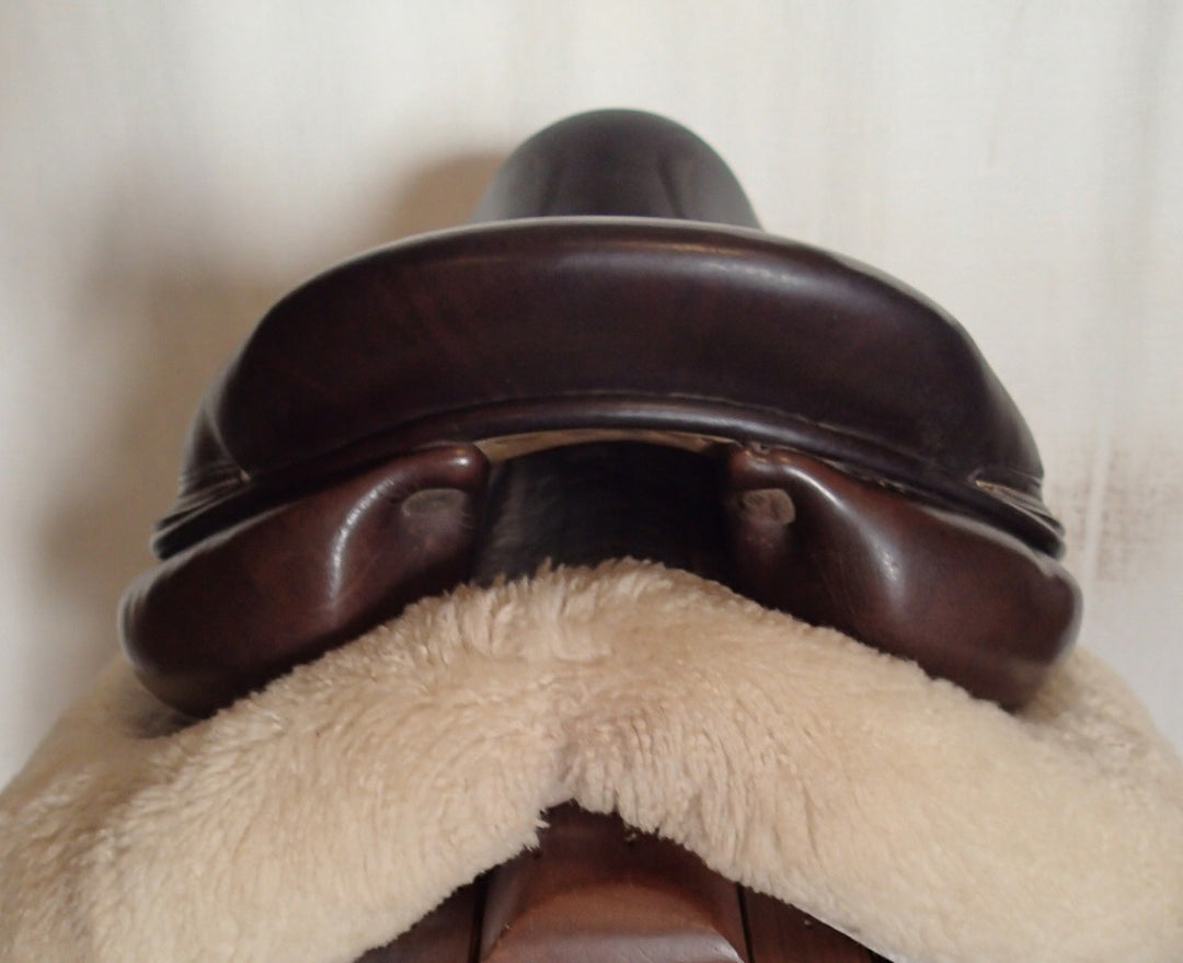 17" Voltaire Palm Beach Saddle - 2015 - 0A Flaps - 4.75" dot to dot - Pro Panels (070)