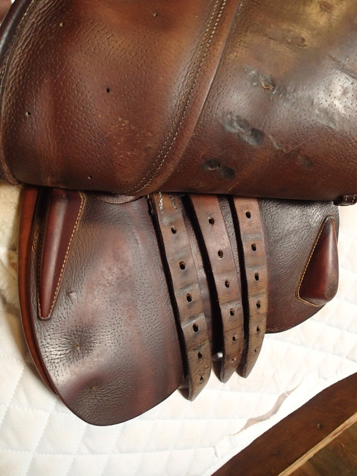 15.5" Devoucoux Huarra Saddle - Full Buffalo - 2007 - 0 Flaps - 4.5" dot to dot (073)