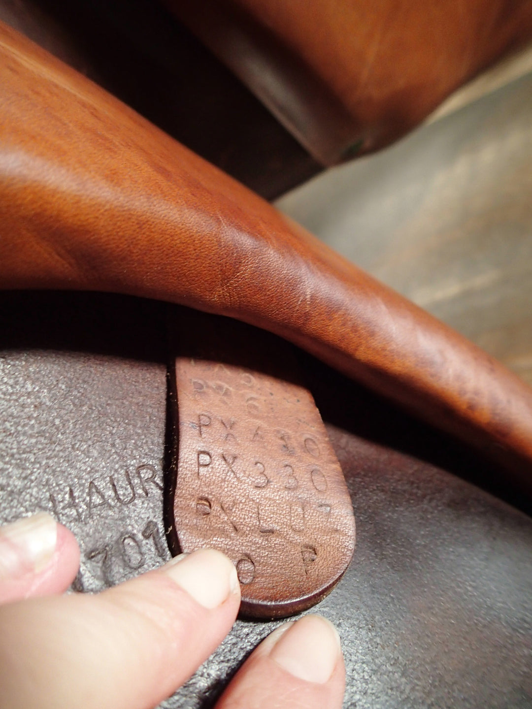 15.5" Devoucoux Huarra Saddle - Full Buffalo - 2007 - 0 Flaps - 4.5" dot to dot (073)