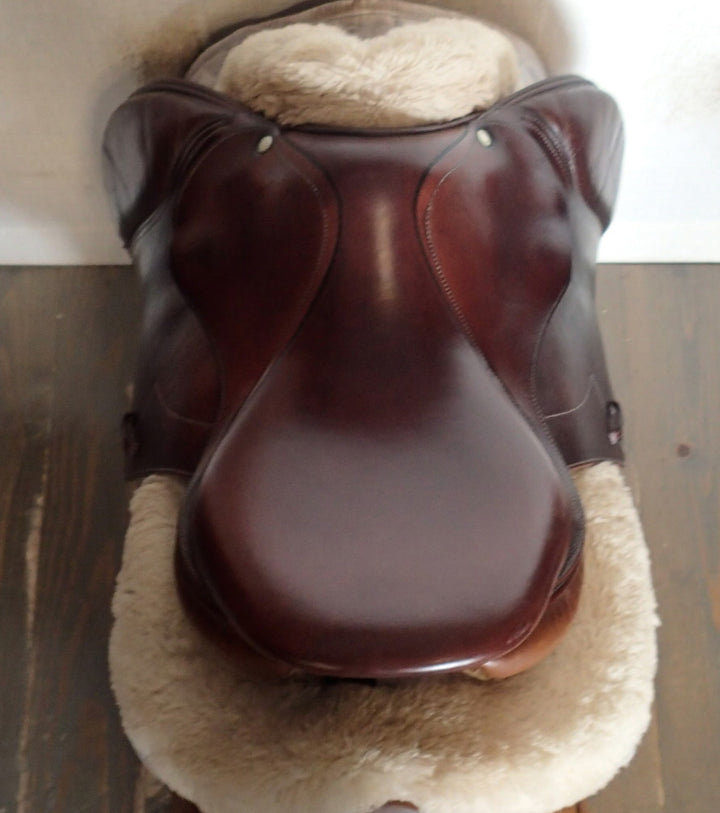 15.5" Devoucoux Huarra Saddle - Full Buffalo - 2007 - 0 Flaps - 4.5" dot to dot (073)