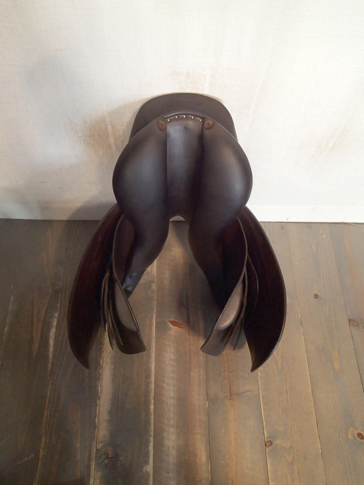 16" Butet Premium Saddle - 2020 - Wool Flocked - Full Calfskin - M Seat - 2L Flaps - 4.25" dot to dot