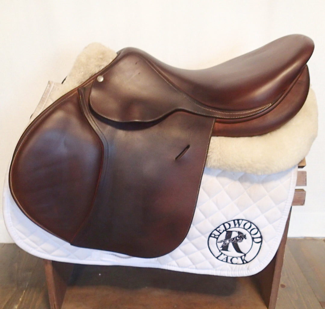 17.5" Butet Saddle - 2018 - L Seat - 2.5 Flaps - 4.25" dot to dot