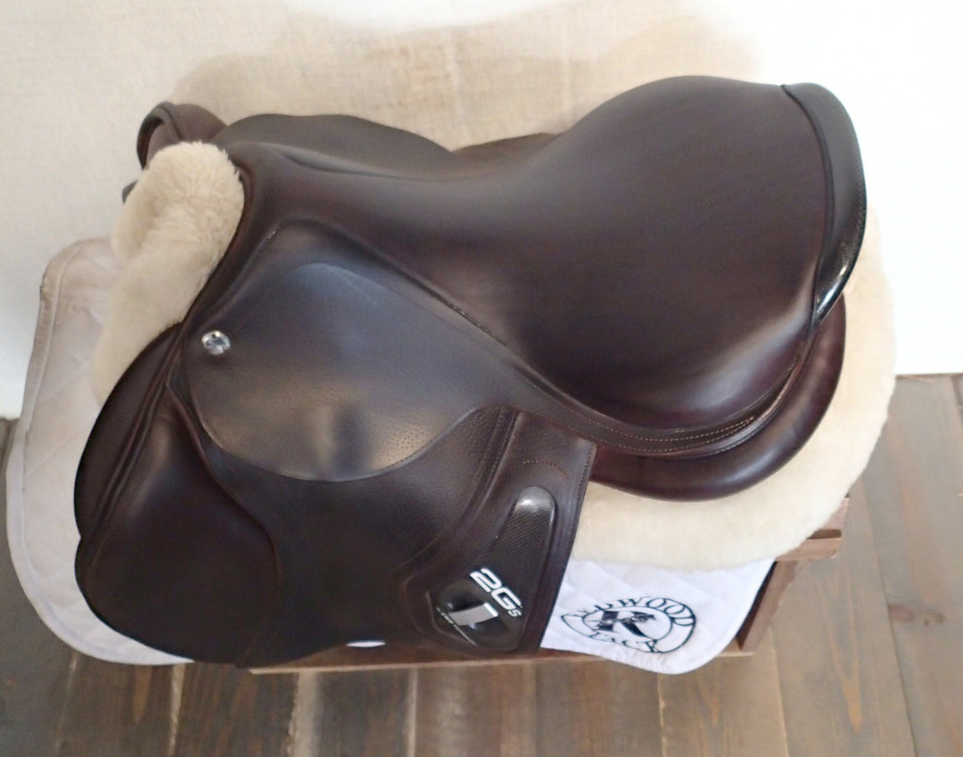 17" CWD 2Gs Saddle - 2014 - 2L Flaps - SE26 - 4.5" dot to dot