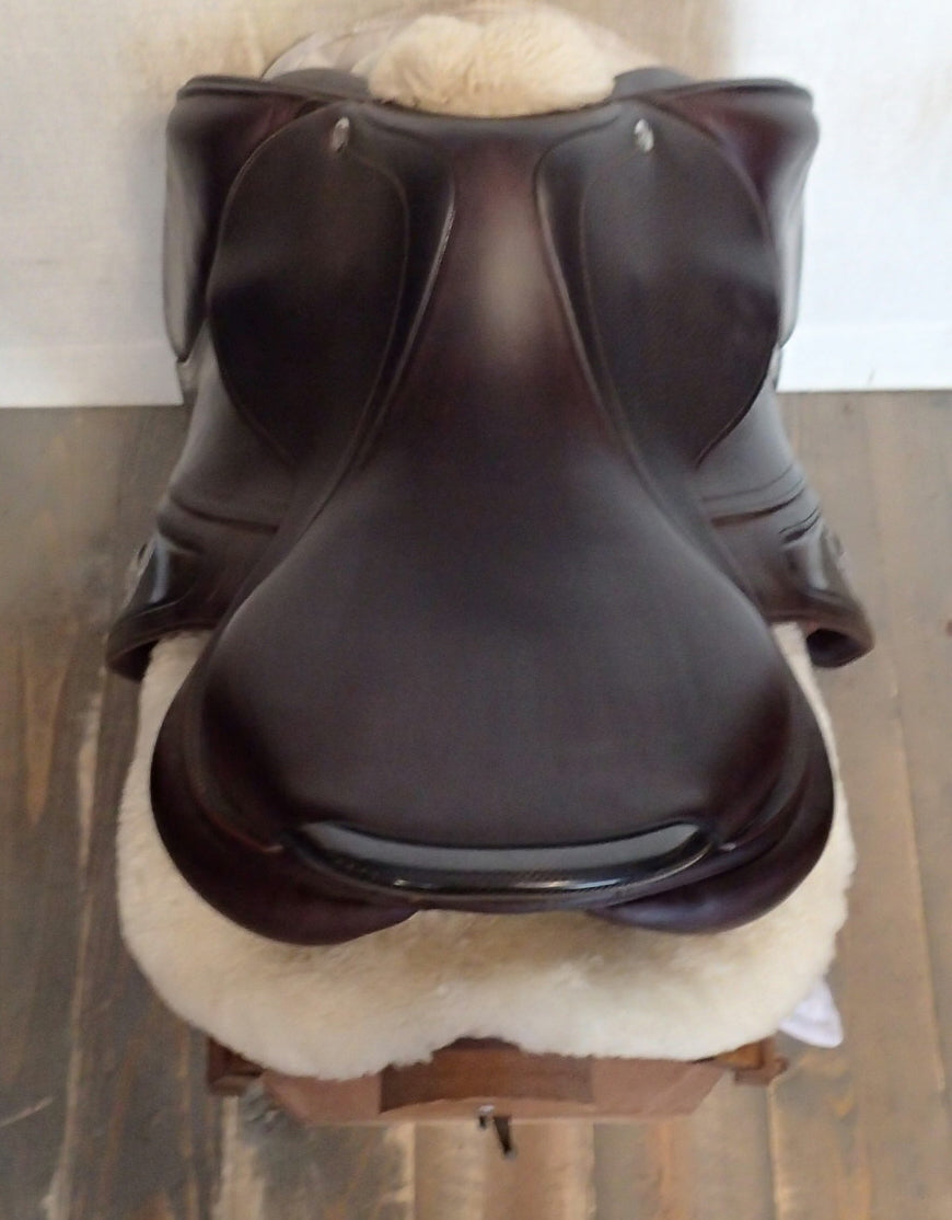 17" CWD 2Gs Saddle - 2014 - 2L Flaps - SE26 - 4.5" dot to dot