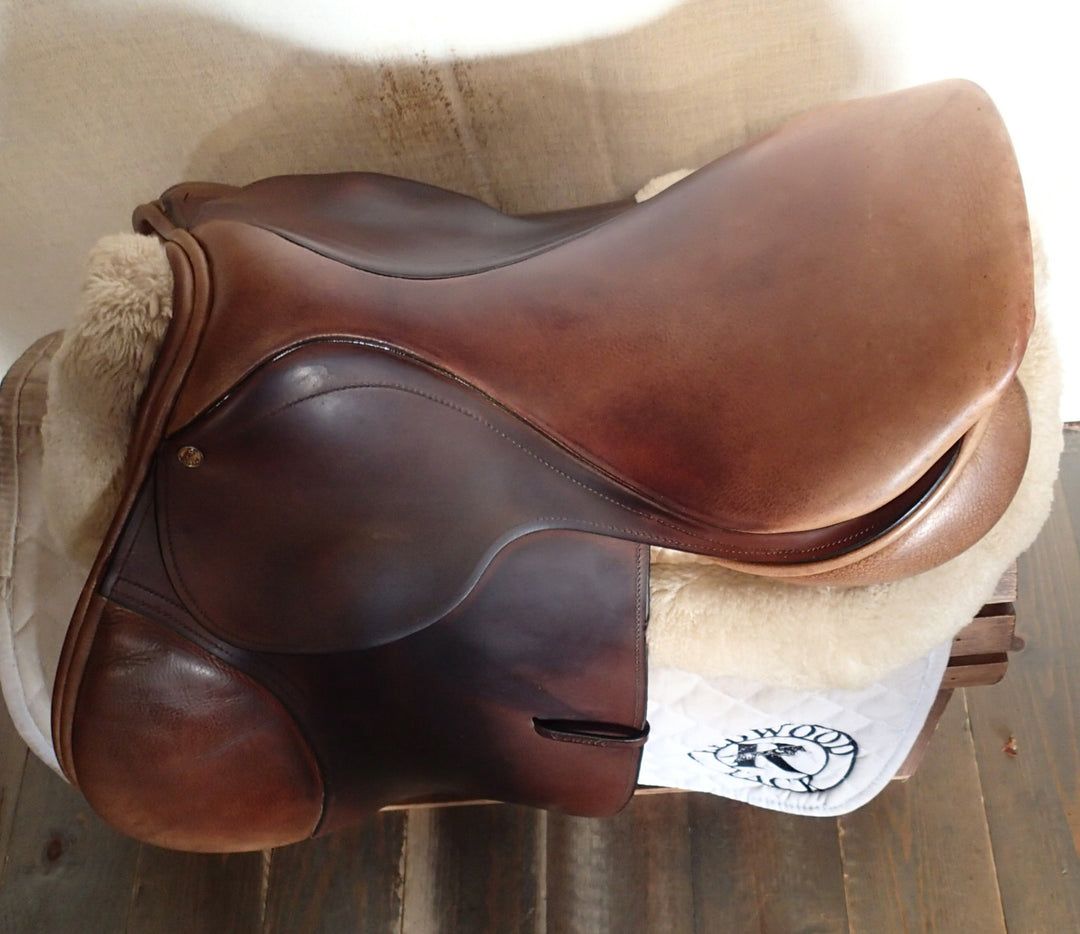 17" County Saddle - 2010 - MW tree - Wool Flocked (079)