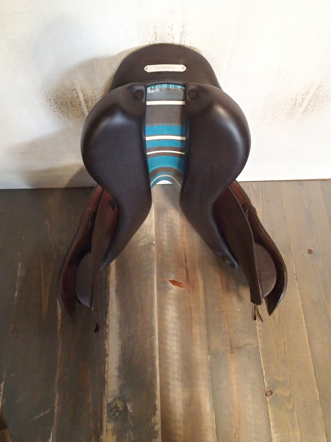 17" Voltaire Stuttgart Saddle - Full Buffalo - 2022 - 2A Flaps - 4.75" dot to dot - Pro Panels (080)