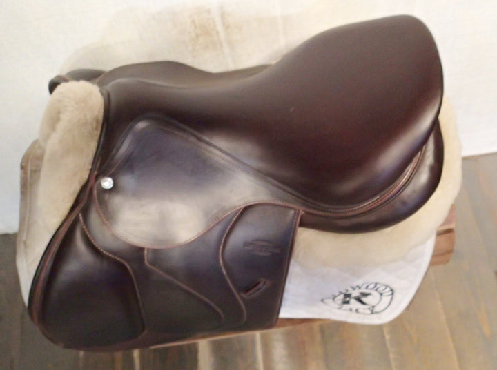 17" Devoucoux Biarritz O Saddle - Full Buffalo - 2023 - 3A Flaps - 4.5" dot to dot (081)