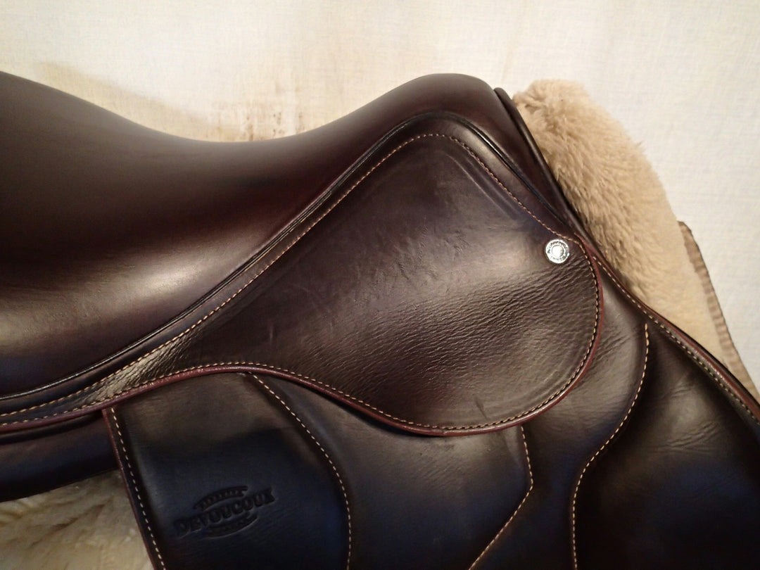 17" Devoucoux Biarritz O Saddle - Full Buffalo - 2023 - 3A Flaps - 4.5" dot to dot (081)