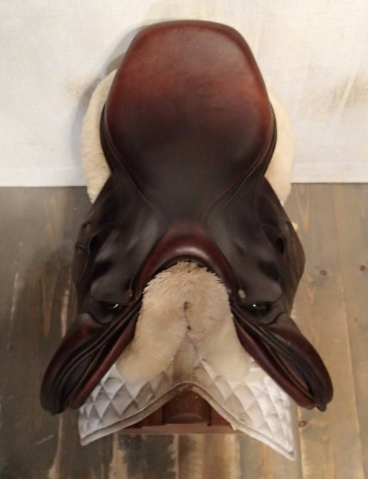 17" Antares Evolution Saddle - 2022 - 2N Flaps - 4.5" dot to dot (084)