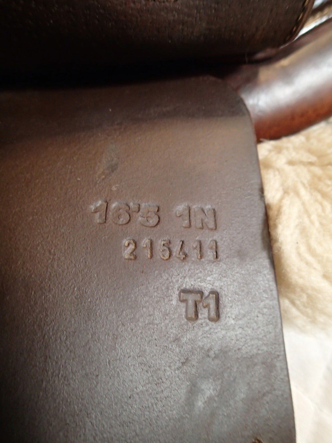 16.5" Antares Skylla Saddle - Full Buffalo - 2021 - 1N Flaps - 5" dot to dot (086)