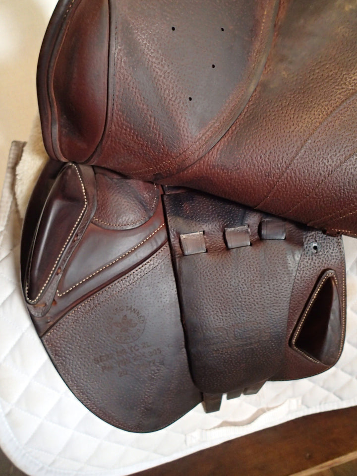 17.5" CWD Mademoiselle 2Gs Saddle - Full Buffalo - 2020 - 2L Flaps - SE32 - Pro Panels (088)