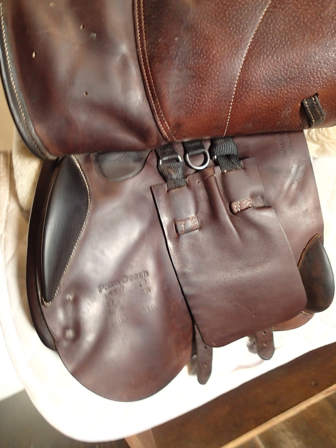 17" Voltaire Palm Beach Saddle - Full Buffalo - 2021 - 3A Flaps - 4.75" dot to dot - FIN Panels (089)