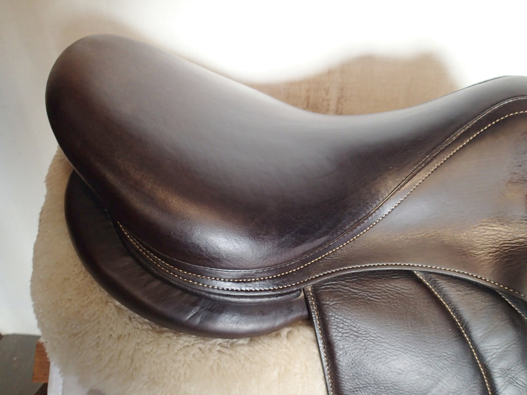 17" Voltaire Palm Beach Saddle - Full Buffalo - 2021 - 3A Flaps - 4.75" dot to dot - FIN Panels (089)