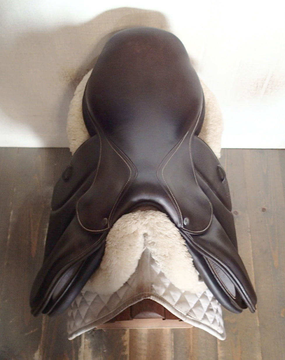 17.5" Voltaire Palm Beach Saddle - Full Buffalo - 2025 - 2AA Flaps - 5.25" dot to dot - Pro Panels (098)