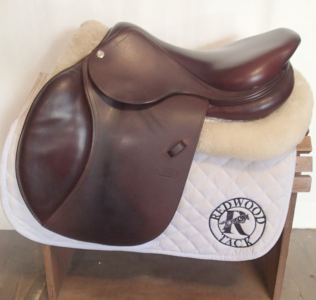 17" CWD Saddle - 2018 - 2L Flaps - SE01 - Pro Panels