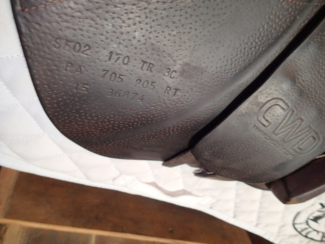 17" CWD Saddle - Full Buffalo - 2015 - 3C Flaps - SE02 - 4.5" dot to dot (105)