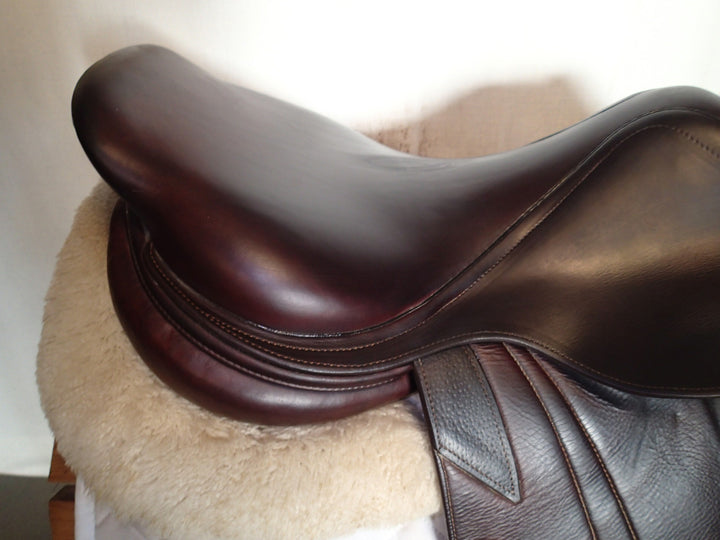 17" CWD Saddle - Full Buffalo - 2015 - 3C Flaps - SE02 - 4.5" dot to dot (105)