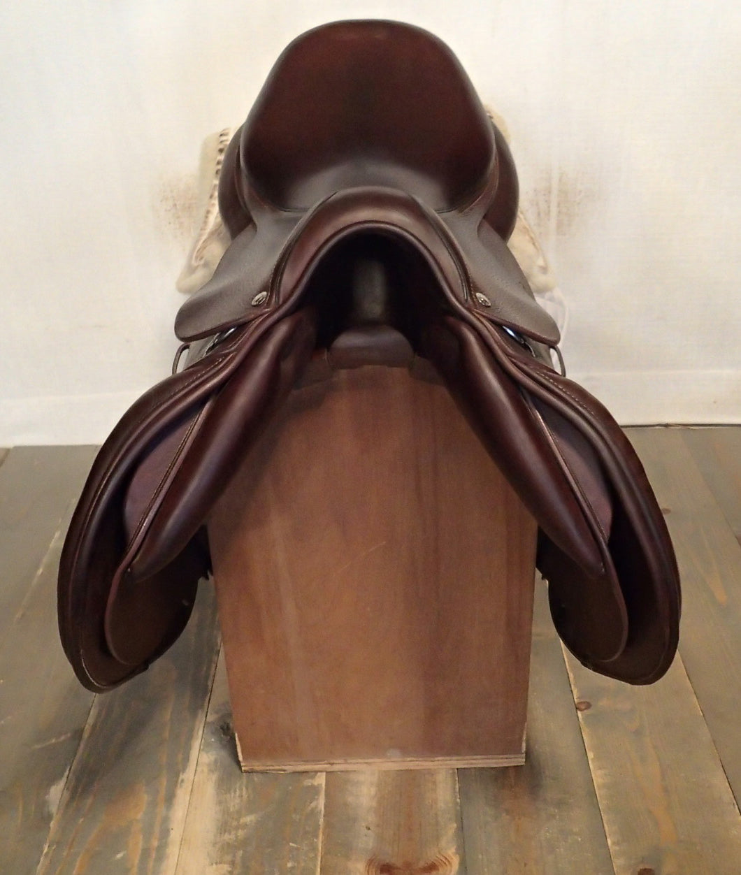 17.5" Devooucoux Biarritz S Saddle - 2020 - 3A Flaps - 5" dot to dot (108)