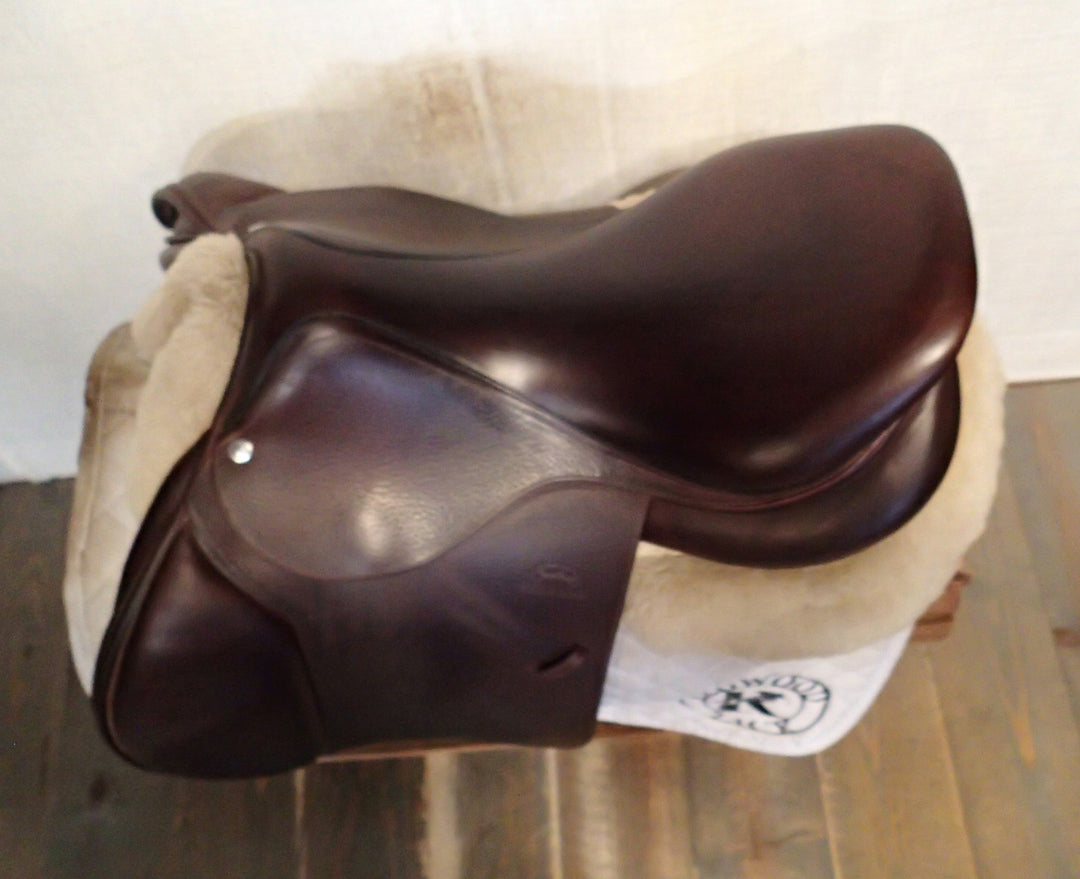 17.5" Devooucoux Biarritz S Saddle - 2020 - 3A Flaps - 5" dot to dot (108)