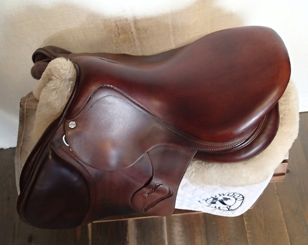 17" Antares Connexion Saddle - 2020 - 2A Flaps - 4.25" dot to dot (111)