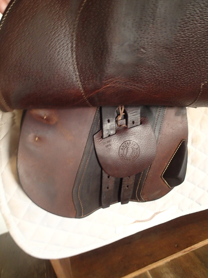 16.5" Antares Hero Saddle - Full Buffalo - 2023 - 5" dot to dot (112)