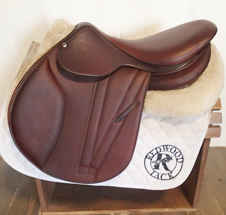 17" Butet Premium Saddle - Full Calfskin - 2015 - P Seat - 2.25 Flaps - 4.5" dot to dot (114)