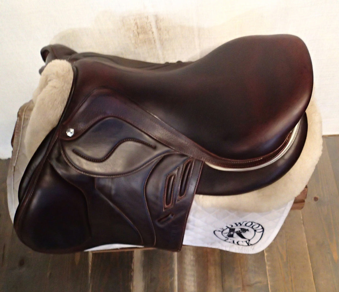 17.5" Devoucoux Biarritz Lab Saddle - Full Buffalo - 2023 - 2A Flaps - 4.5" dot to dot (116)