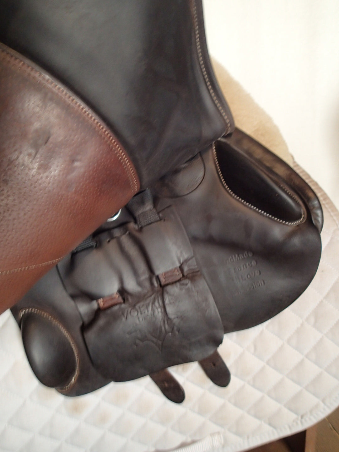 16" Voltaire Palm Beach Saddle - Full Buffalo - 2023 - 00A Flaps - 5" dot to dot - FIN Panels (118)