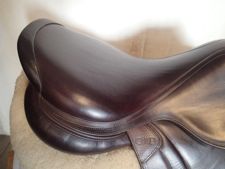 17.5" CWD Hunter Mademoiselle 2Gs Saddle - Full Buffalo - 2024 - 3LH Flaps - SE38 (119)
