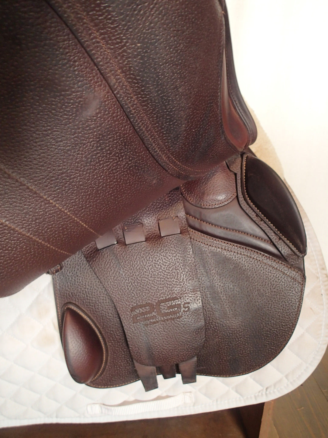 17.5" CWD Hunter Mademoiselle 2Gs Saddle - Full Buffalo - 2024 - 3LH Flaps - SE38 (119)