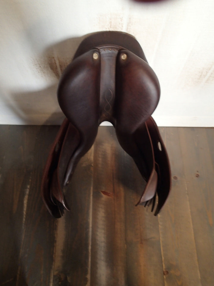 17" Antares Evolution Saddle - Full Buffalo - 2014 - 2N Flaps - 4.75" dot to dot (124)