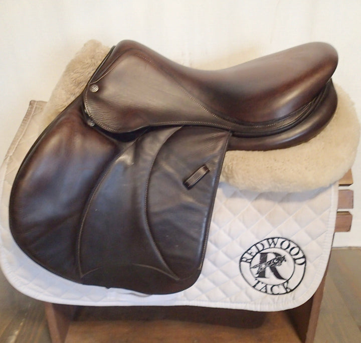 17" Voltaire Palm Beach Saddle - Full Buffalo - 2017 - 2A Flaps - 4.75" dot to dot - Pro Panels (127)