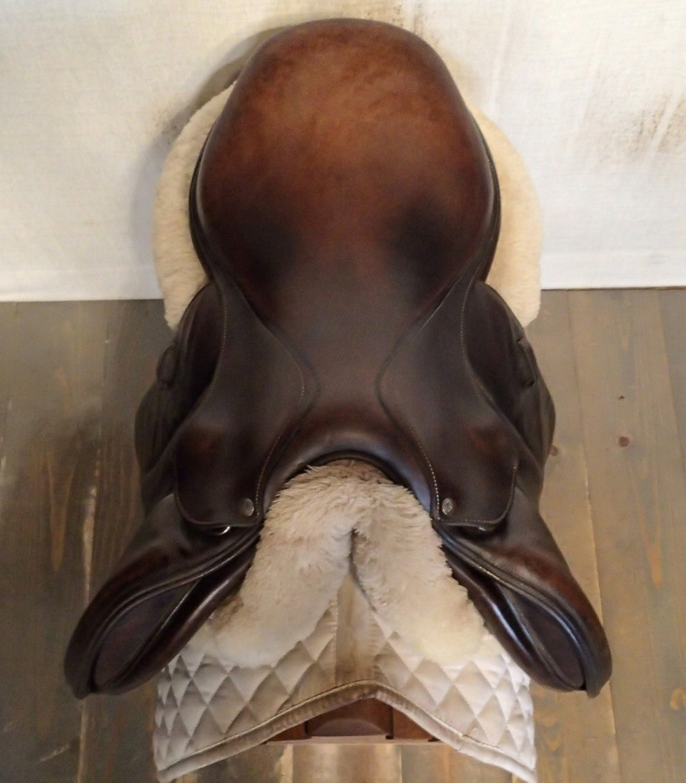 17" Voltaire Palm Beach Saddle - Full Buffalo - 2017 - 2A Flaps - 4.75" dot to dot - Pro Panels (127)