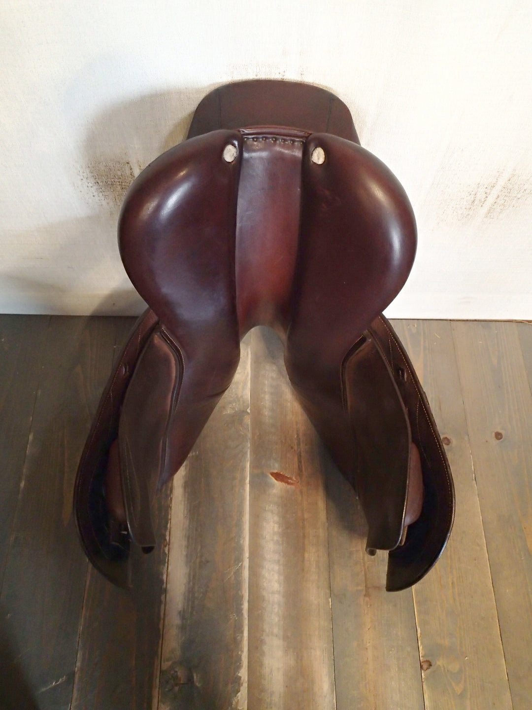 18" CWD Saddle - Full Buffalo - 2017 - 4C Flaps - SE02 - 4.25" dot to dot - Pro Panels (134)