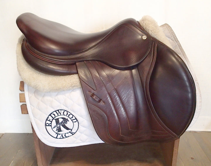 18" CWD Saddle - Full Buffalo - 2017 - 4C Flaps - SE02 - 4.25" dot to dot - Pro Panels (134)