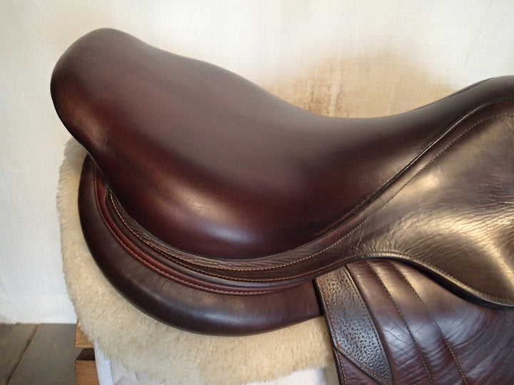 18" CWD Saddle - Full Buffalo - 2017 - 4C Flaps - SE02 - 4.25" dot to dot - Pro Panels (134)