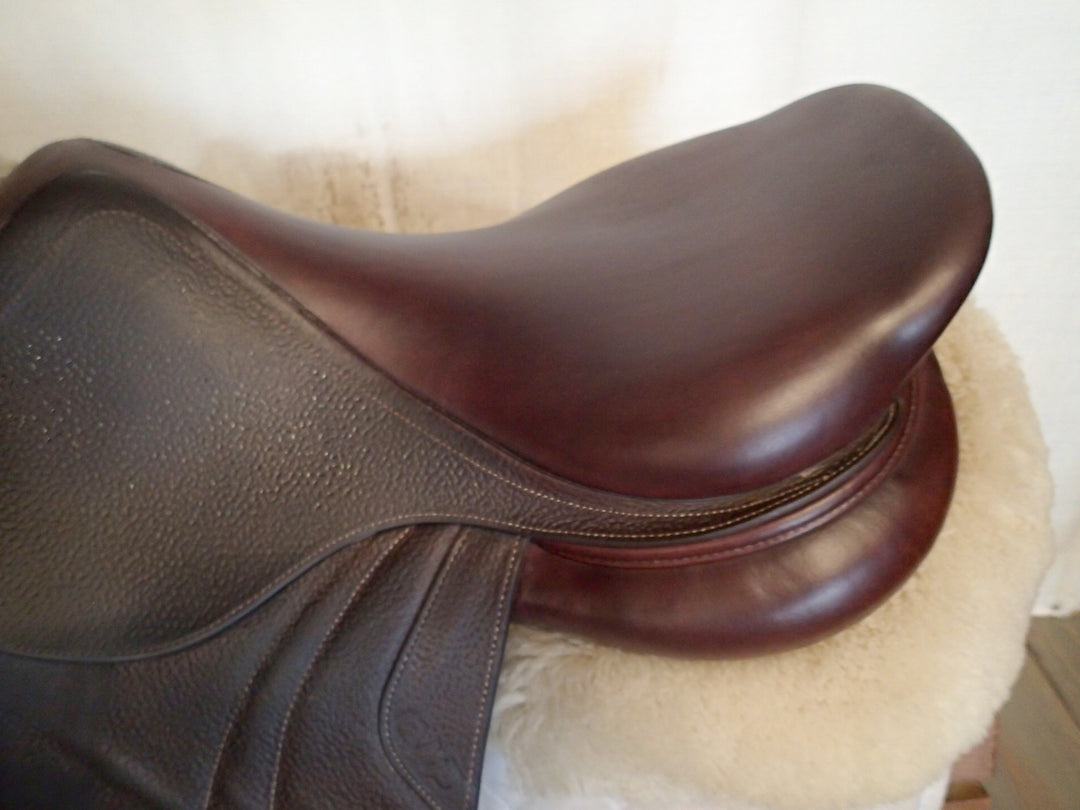 17" CWD Saddle - 2021 - 2C Flaps - SE03 (135)