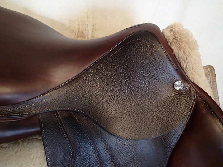 17" CWD Saddle - 2021 - 2C Flaps - SE03 (135)
