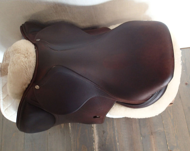 16.5" Antares Saddle - 2011 - 1N Flaps - 4.5" dot to dot