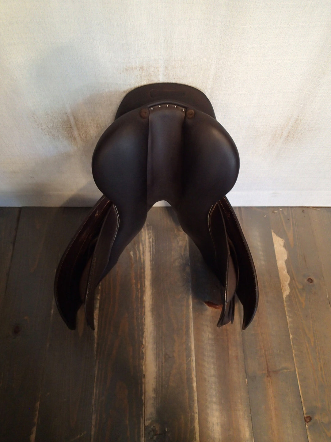 16" Butet Premium Saddle - Full Calfskin - 2020 - M Seat - 1.5 Flaps - 4.5" dot to dot