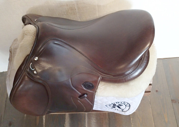 17.5" Antares Skylla Saddle - Full Calfskin - 2021 - 2A Flaps - 4.5" dot to dot