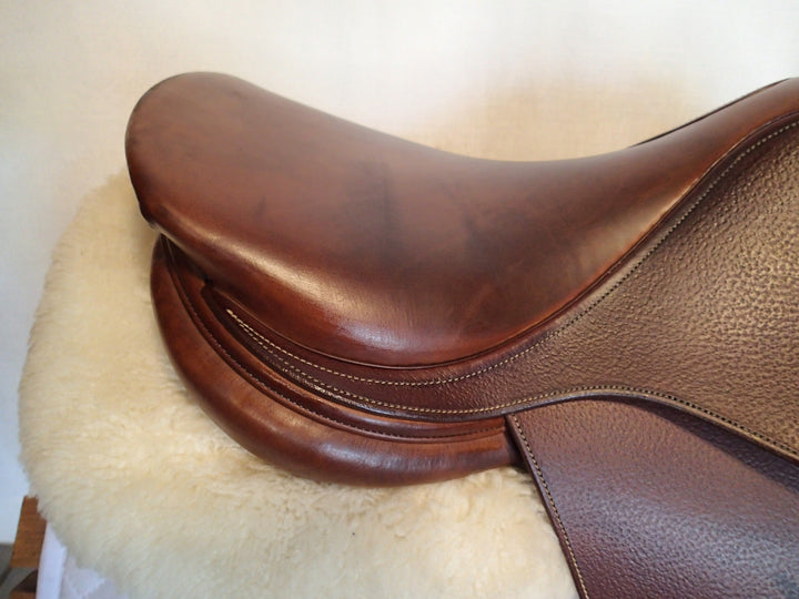 15.5" / 16" Bruno Delgrange PJ Light Saddle - 2007 - 4.5" dot to dot