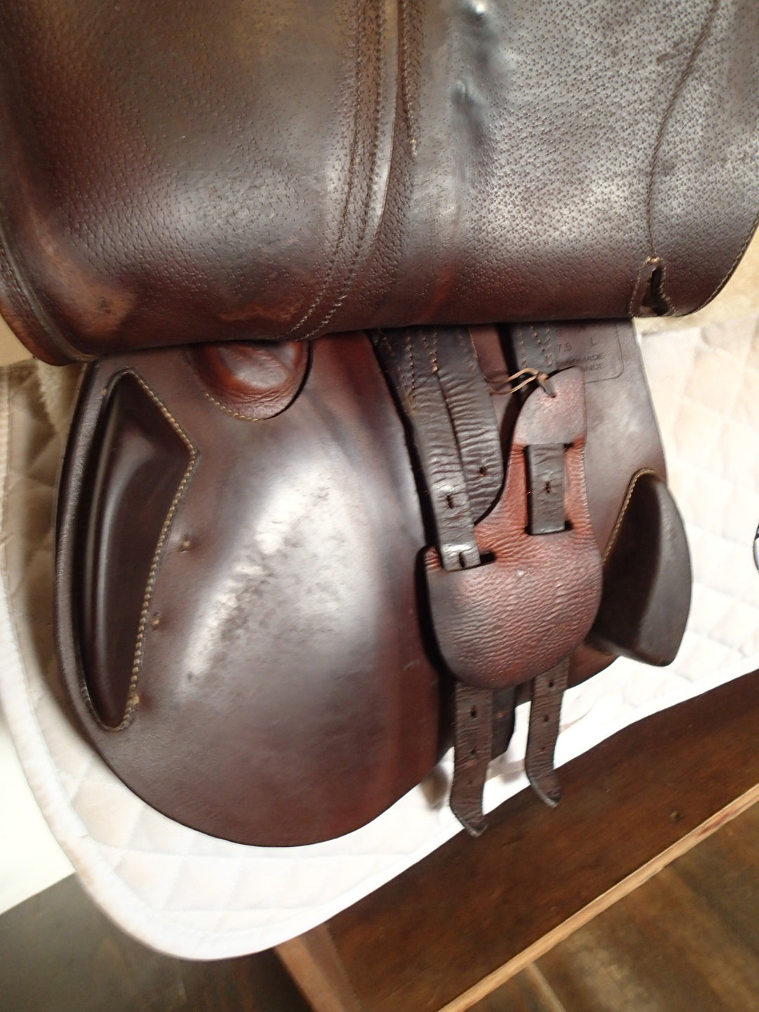 17.5" Antares Evolution Saddle - Full Buffalo - 2017 - 3A Flaps - 4.5" dot to dot (144)