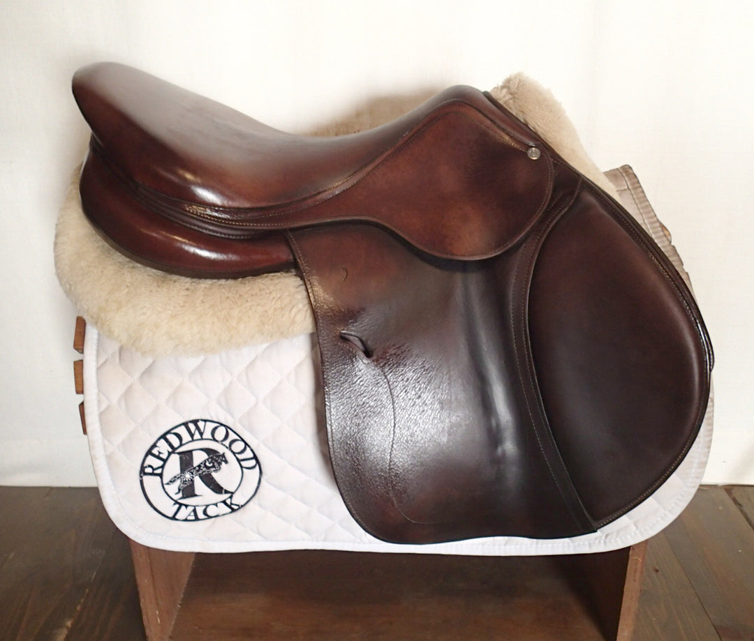 17.5" Antares Evolution Saddle - Full Buffalo - 2017 - 3A Flaps - 4.5" dot to dot (144)