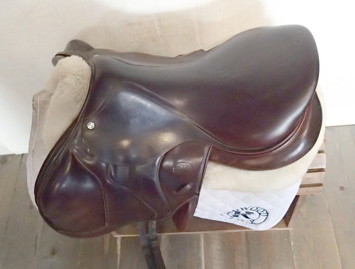 17.5" Devoucoux Chiberta O Monoflap Saddle - Full Buffalo - 2015 - 2A Flaps - 4.75" dot to dot