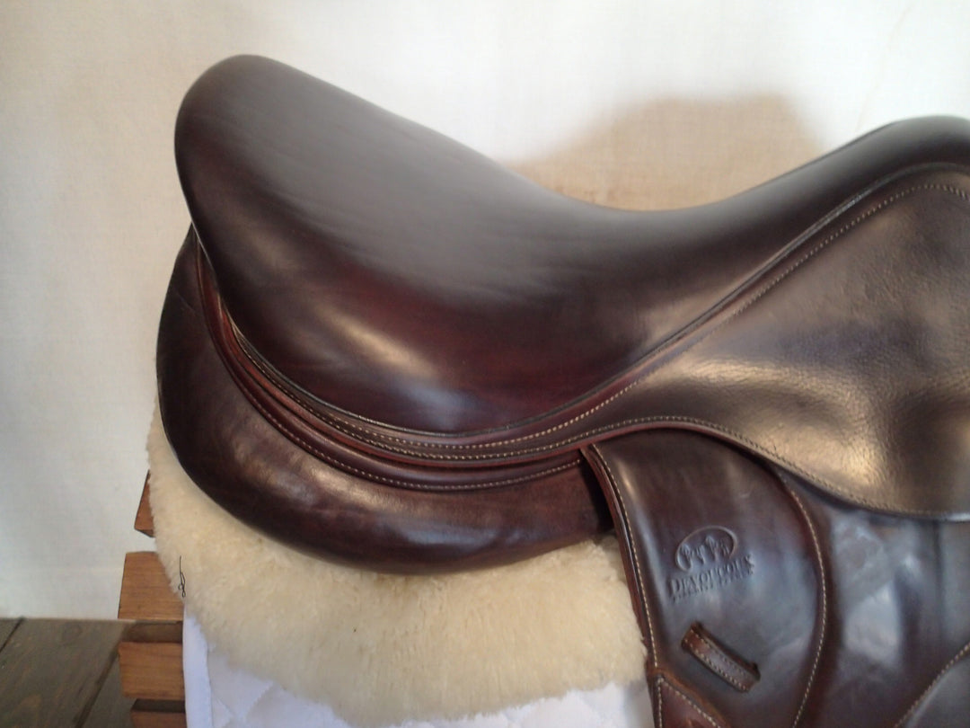 17.5" Devoucoux Chiberta O Monoflap Saddle - Full Buffalo - 2015 - 2A Flaps - 4.75" dot to dot