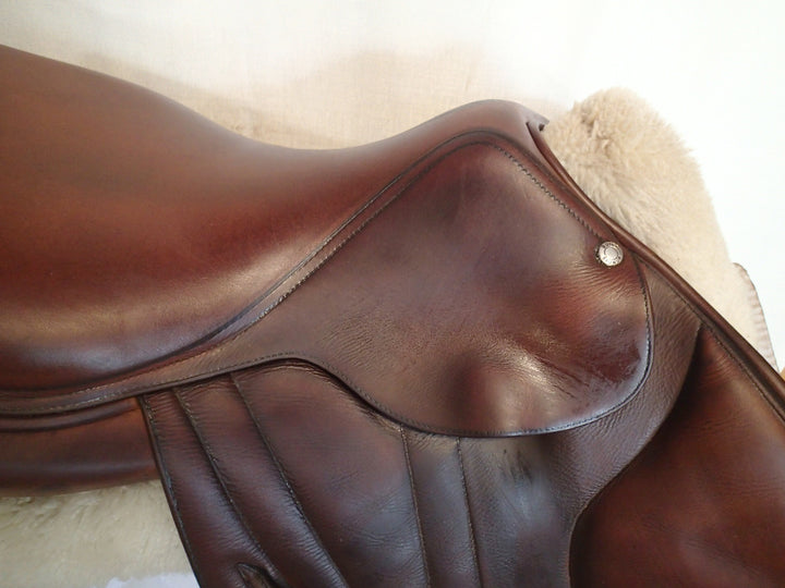 17" Butet Premium Saddle - Full Calfskin - 2015 - L Seat - 2.5 Flaps - 4.25" dot to dot